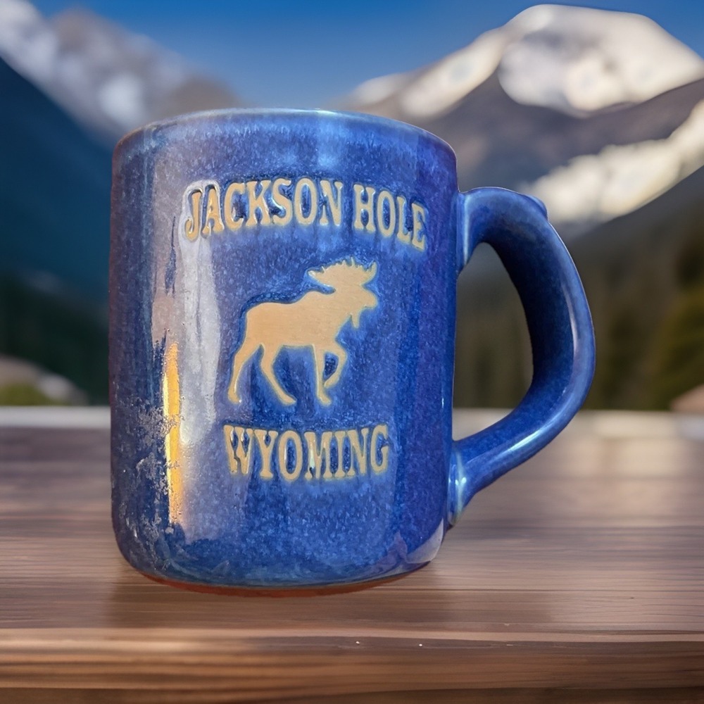 Vintage Jackson Hole, Wyoming USA Ceramic Blue Mug Coffee Cup‎ w/Thumbrest Moose